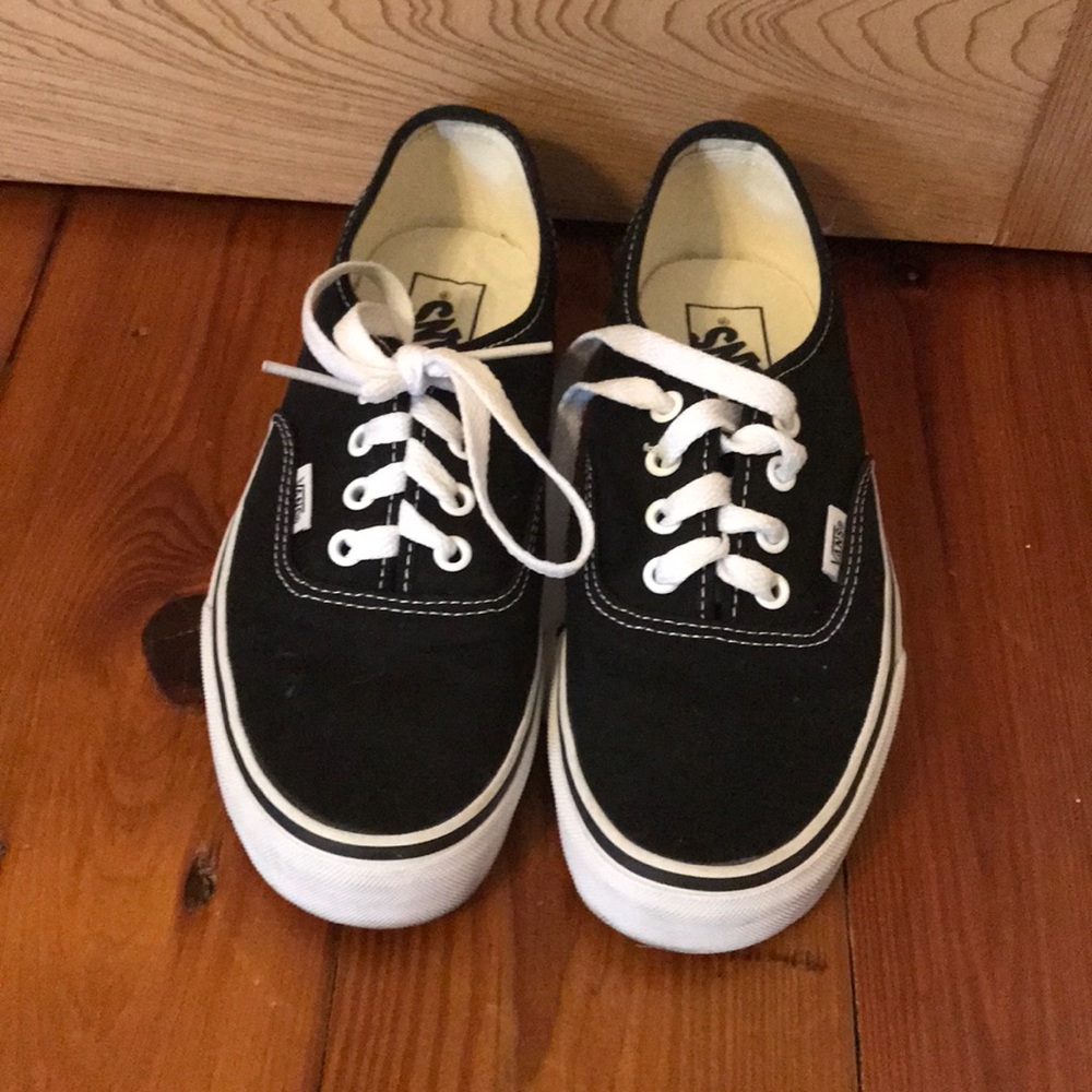 Black Low top Vans
